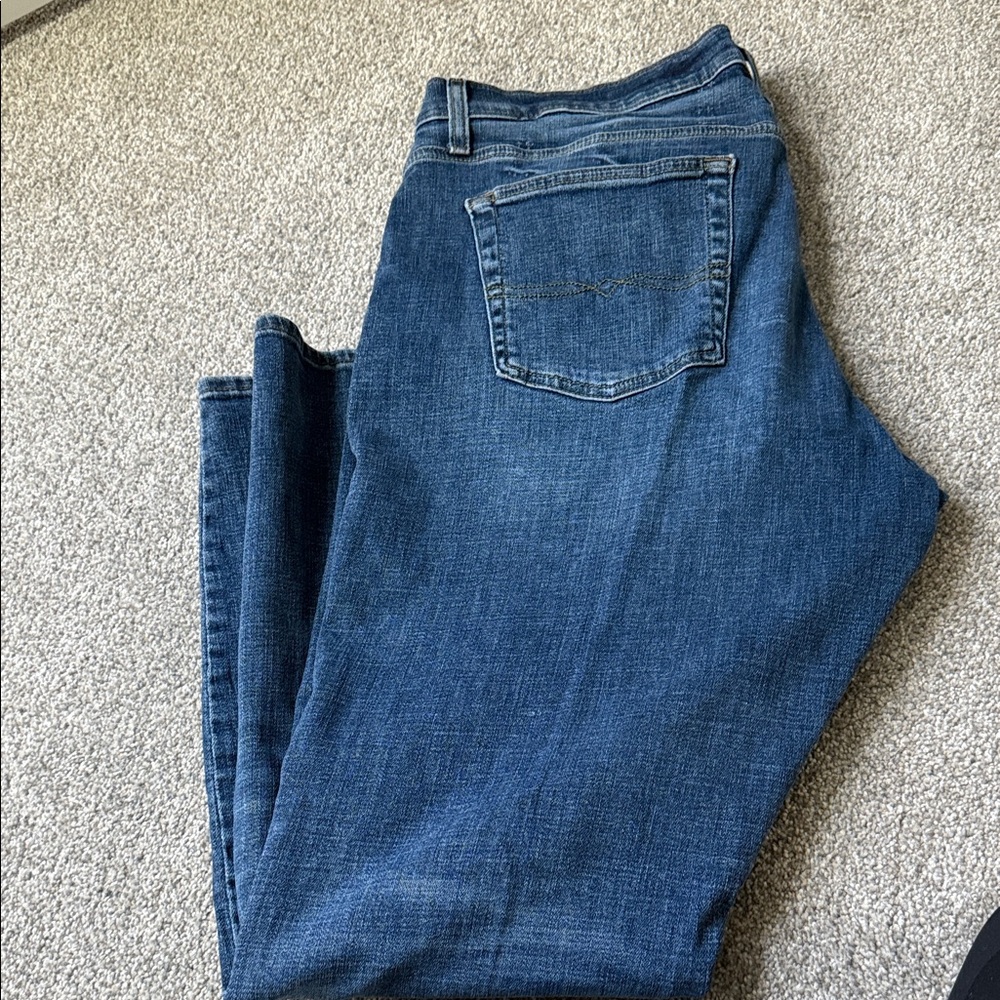 Lucky Brand Light Blue Denim Jeans